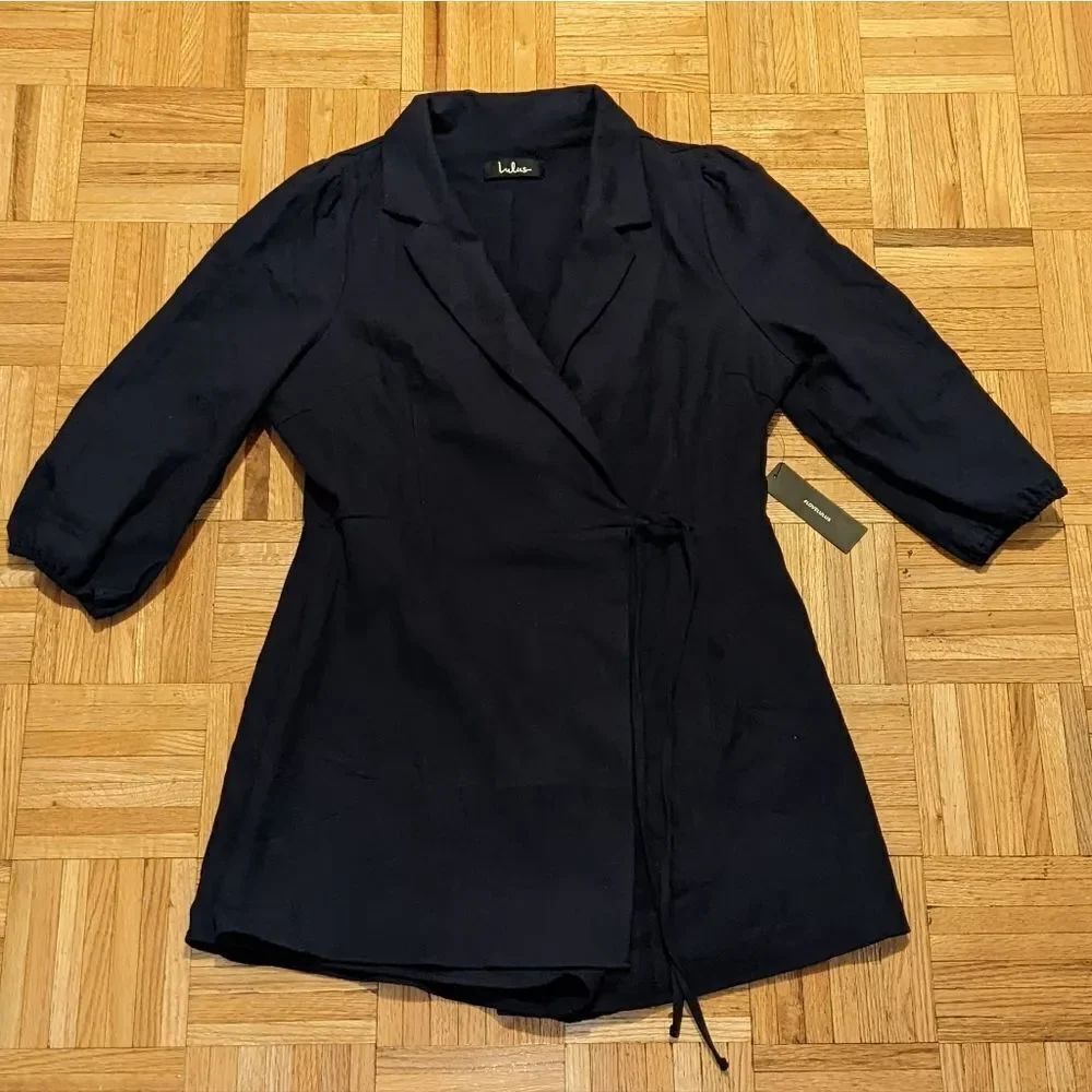 Lulu's navy blue romper - Picture 5 of 7